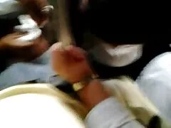 ජිල් කැසිඩි කුකුළාට බඩගිනියි