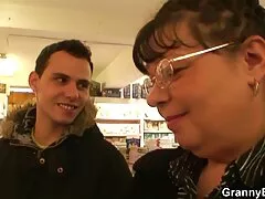 Slender Hipster හට Butt Plug 4 Cock මාරු කිරීමට අවශ්‍යයි